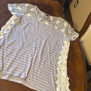 Hannah Lavender Striped Top with White Lace Trim